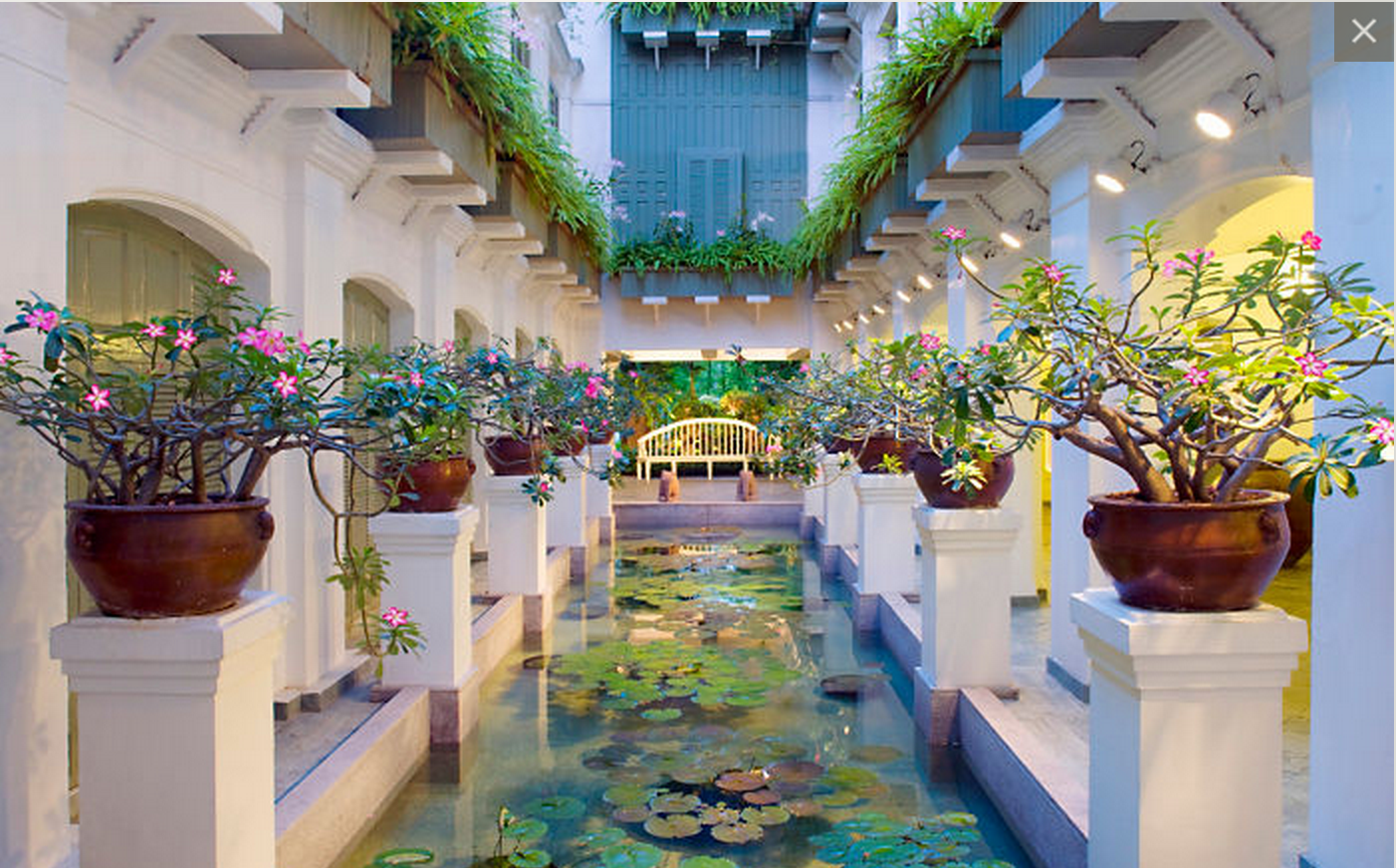 The entrance to the spa ... yes it really is this divine!