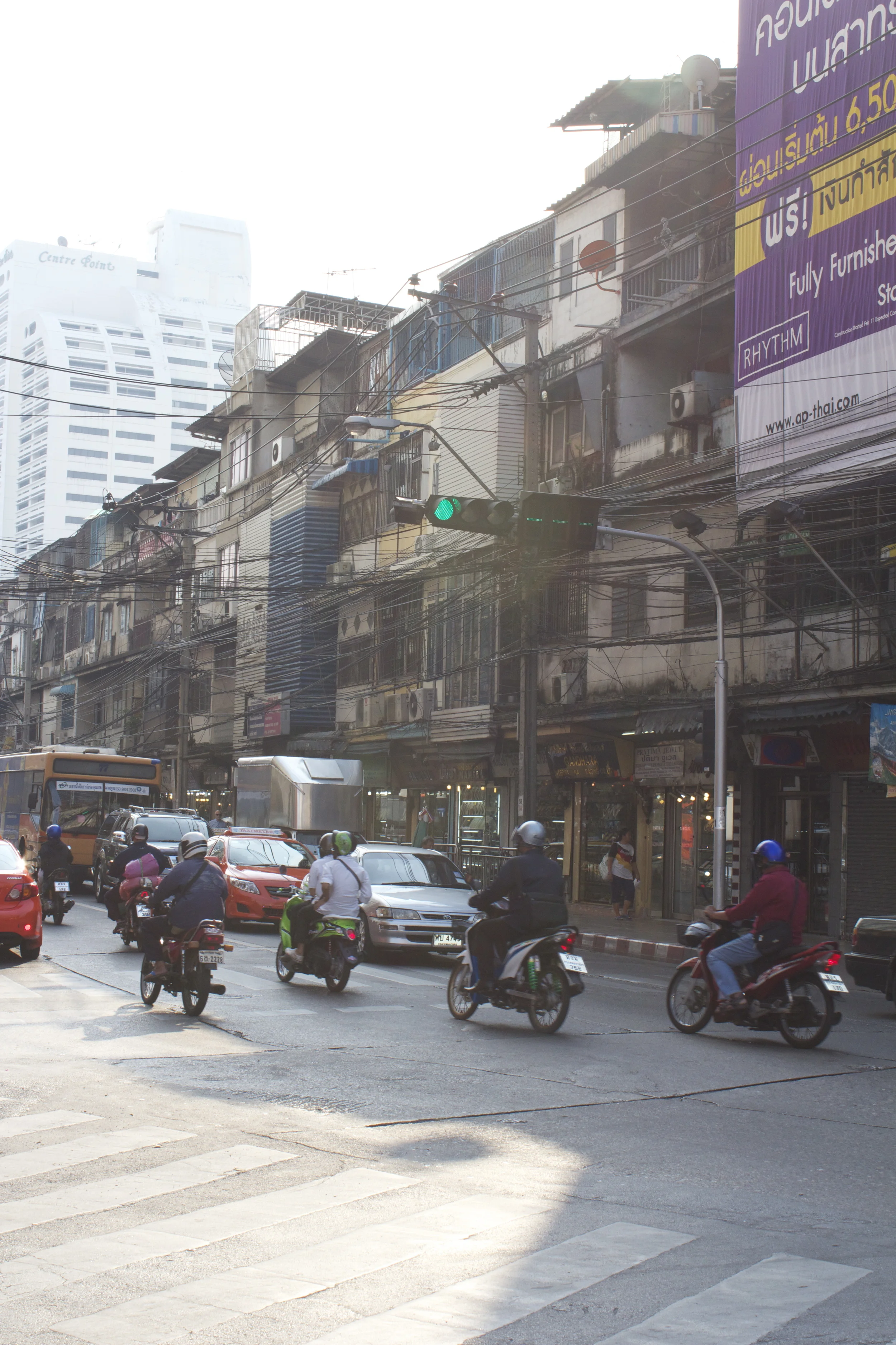 The real Bangkok, just one street away from the hotel!