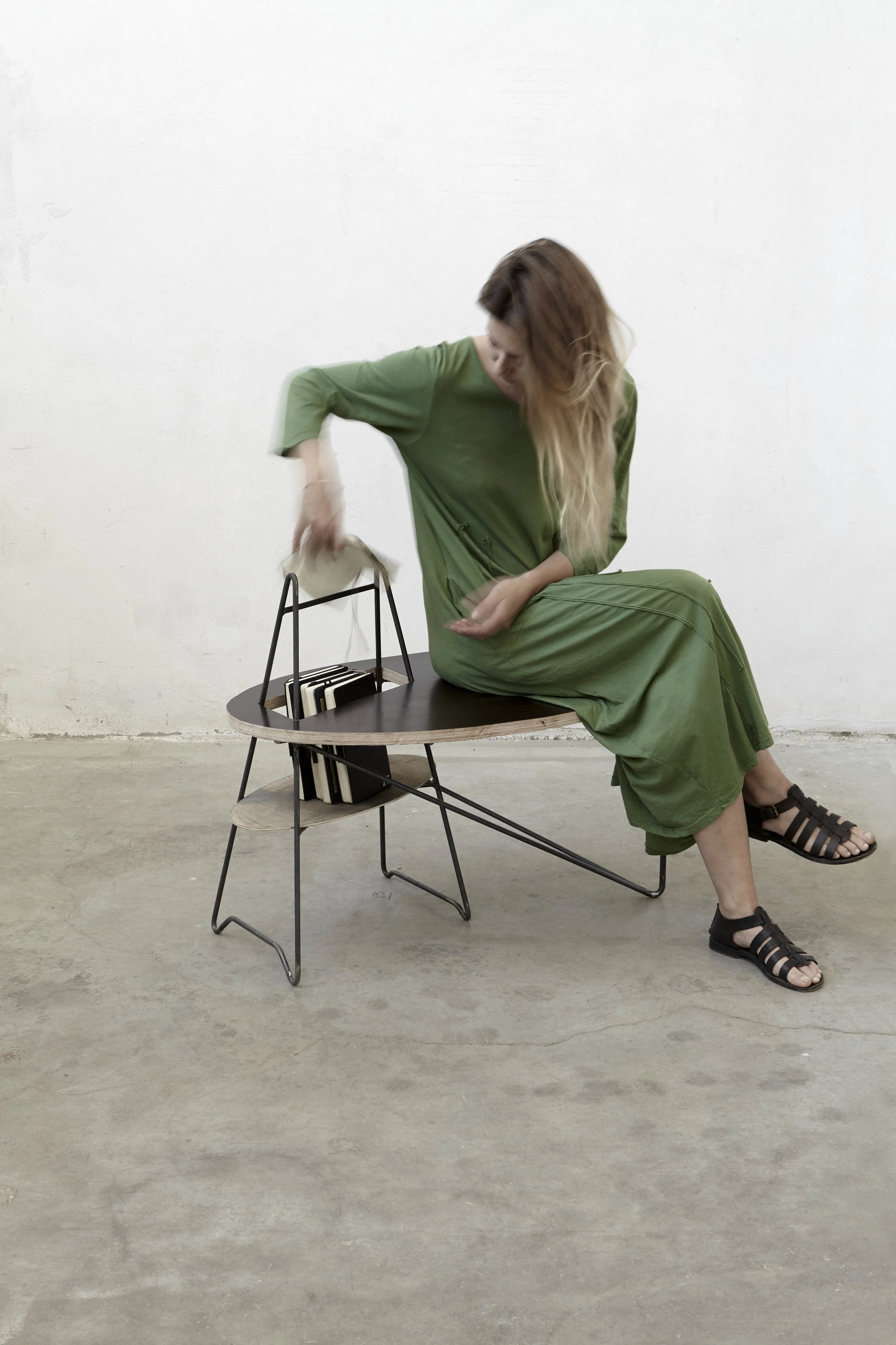 185) un cerchio alla testa