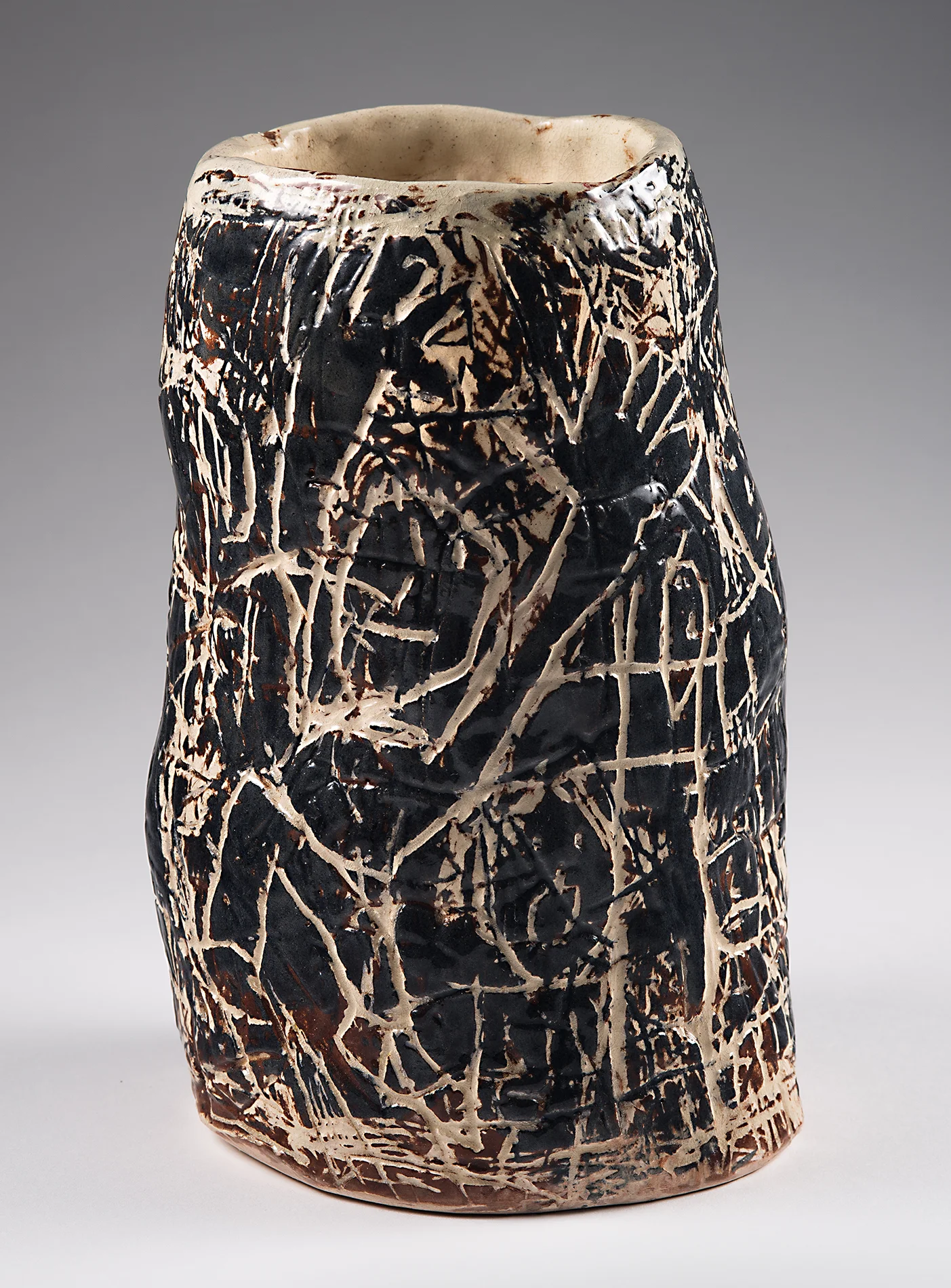 Oops!, 2016, ceramic, 9"x6"x6"
