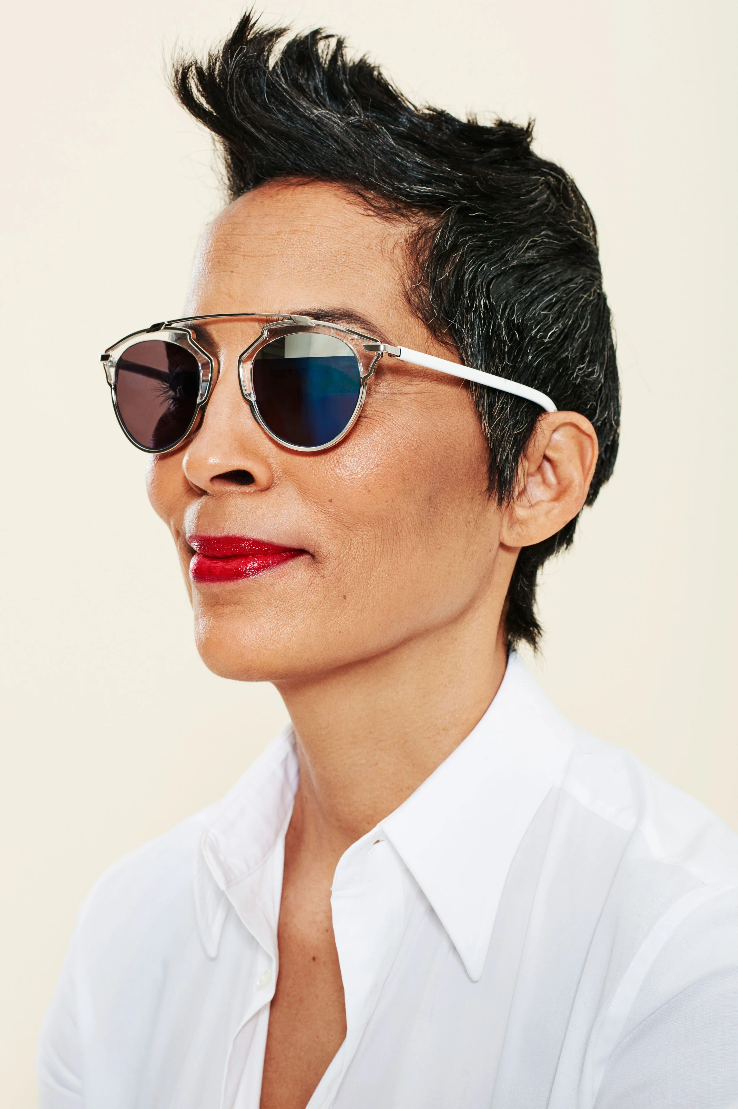 sunglasses-lipsticks-06.w4500.h6760.jpg