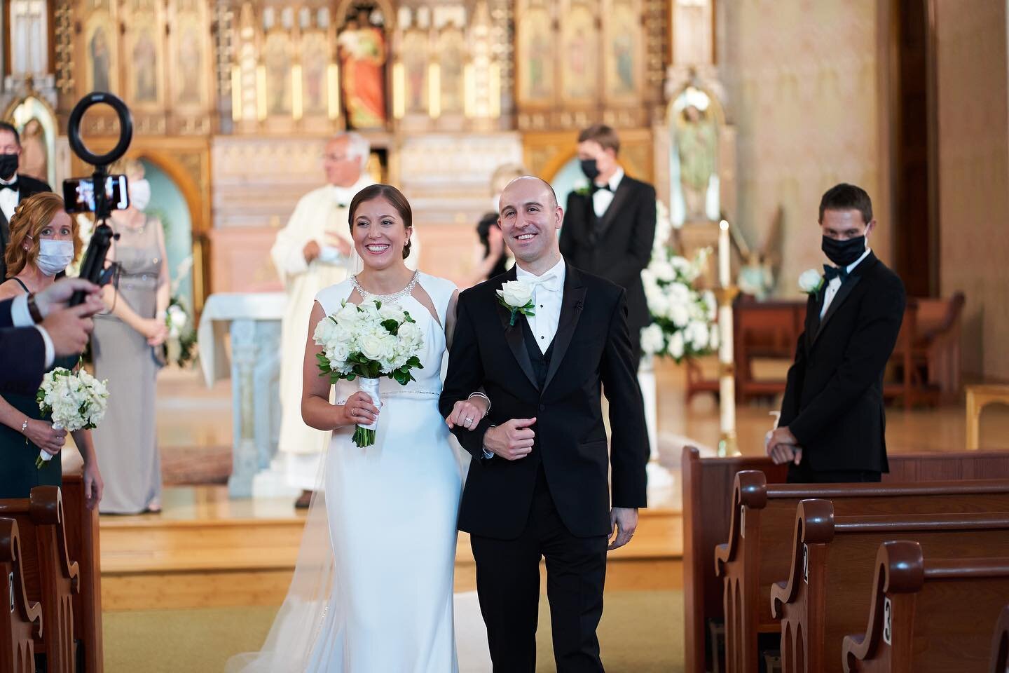 Congratulations to newlyweds Eric &amp; Maura who just celebrated 2 weeks of marriage this past weekend! ❤️ Weddings are slowly coming back into swing at St. Joe&rsquo;s! Email us at asalamone@icsjparish.org for questions re: our guidelines, procedur