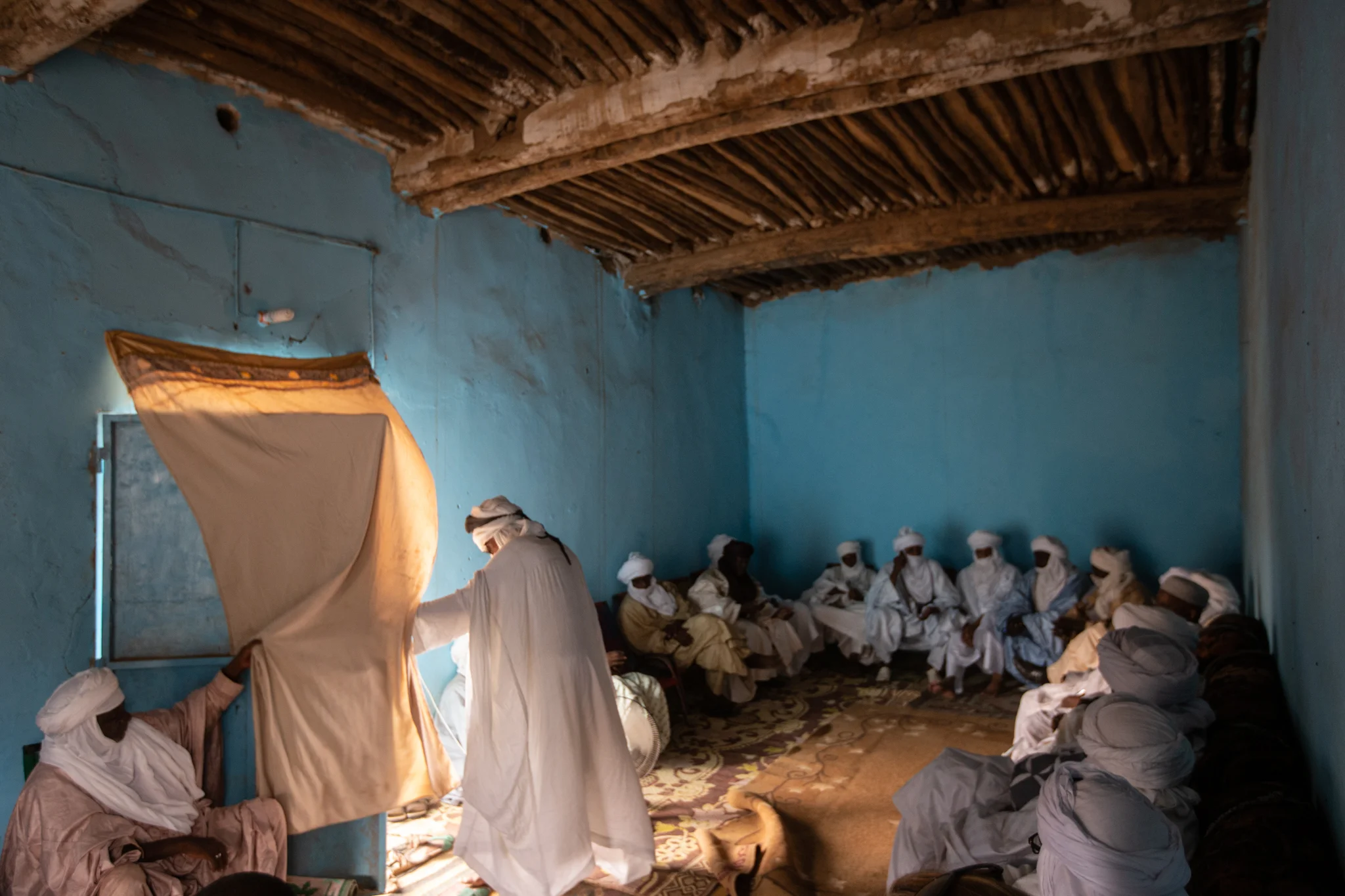 Traditional and religious Tuareg leaders meet to discuss the challenges that affect Niger’s nomads.