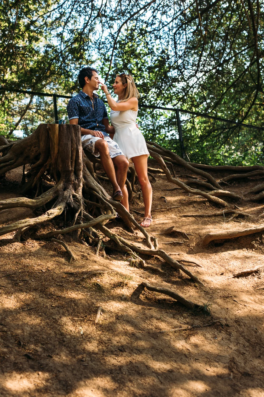 summery-richmond-park-engagement-shoot-53.jpg