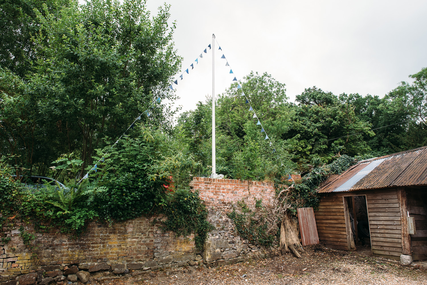back-garden-wedding-4.jpg