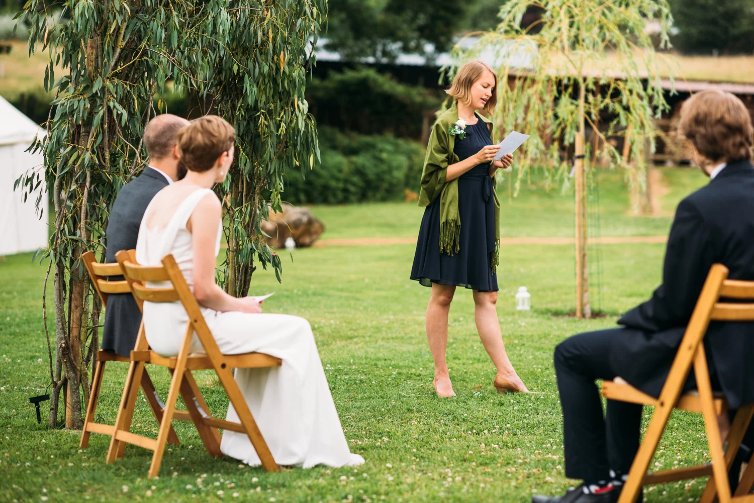back-garden-wedding-27.jpg