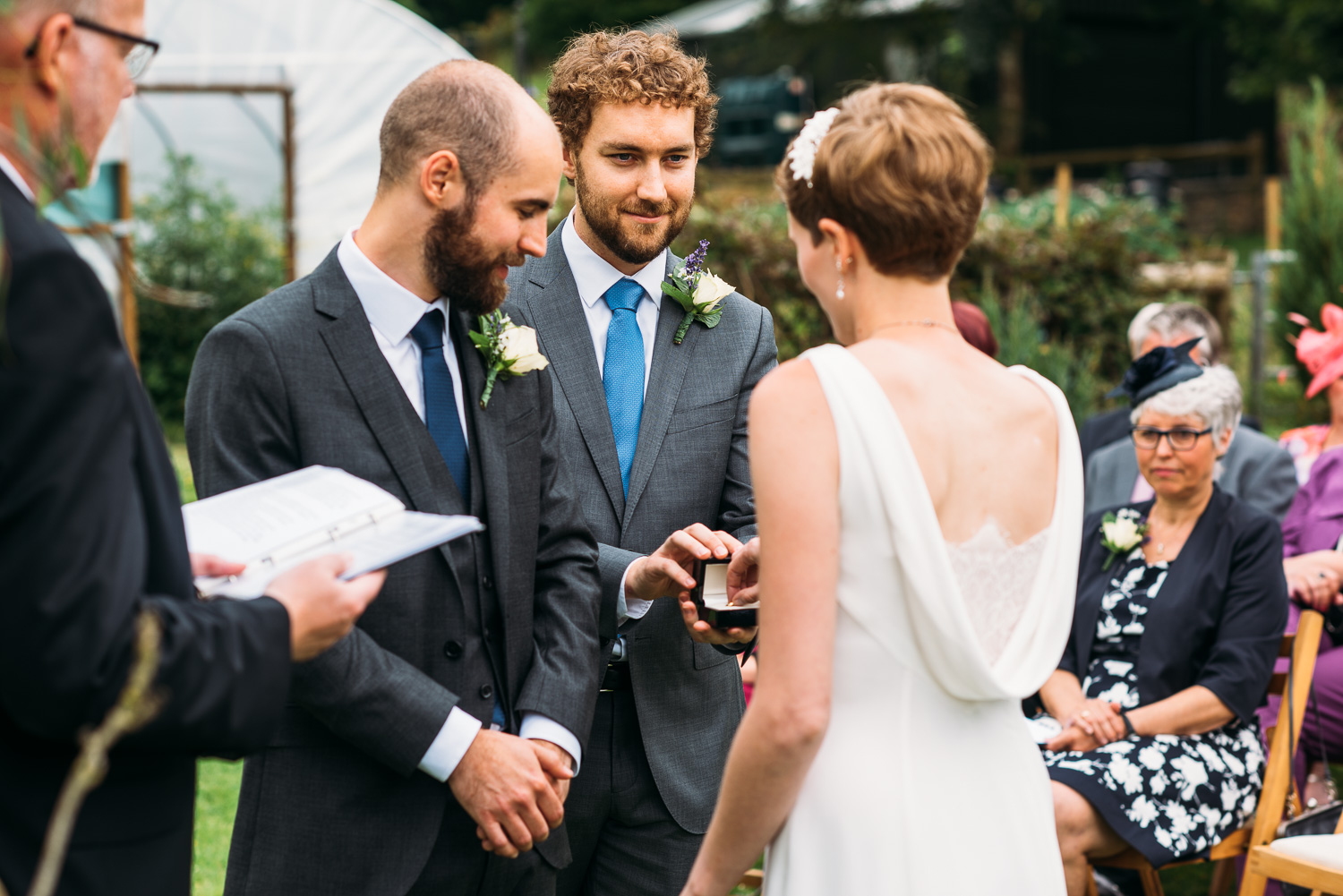 back-garden-wedding-36.jpg