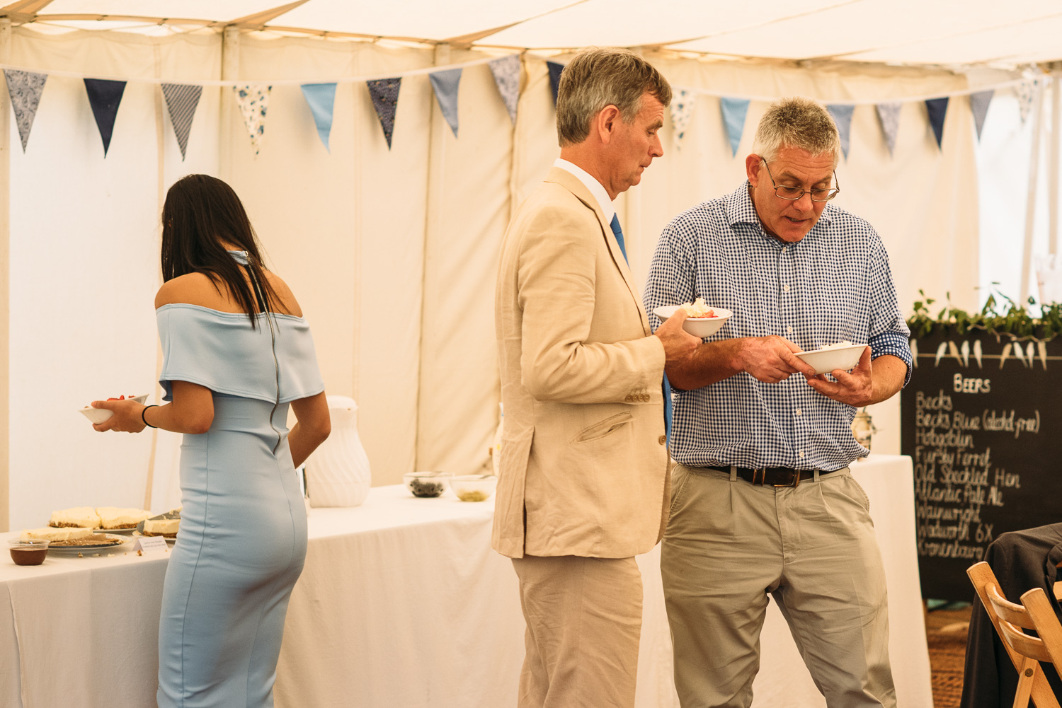 back-garden-wedding-103.jpg
