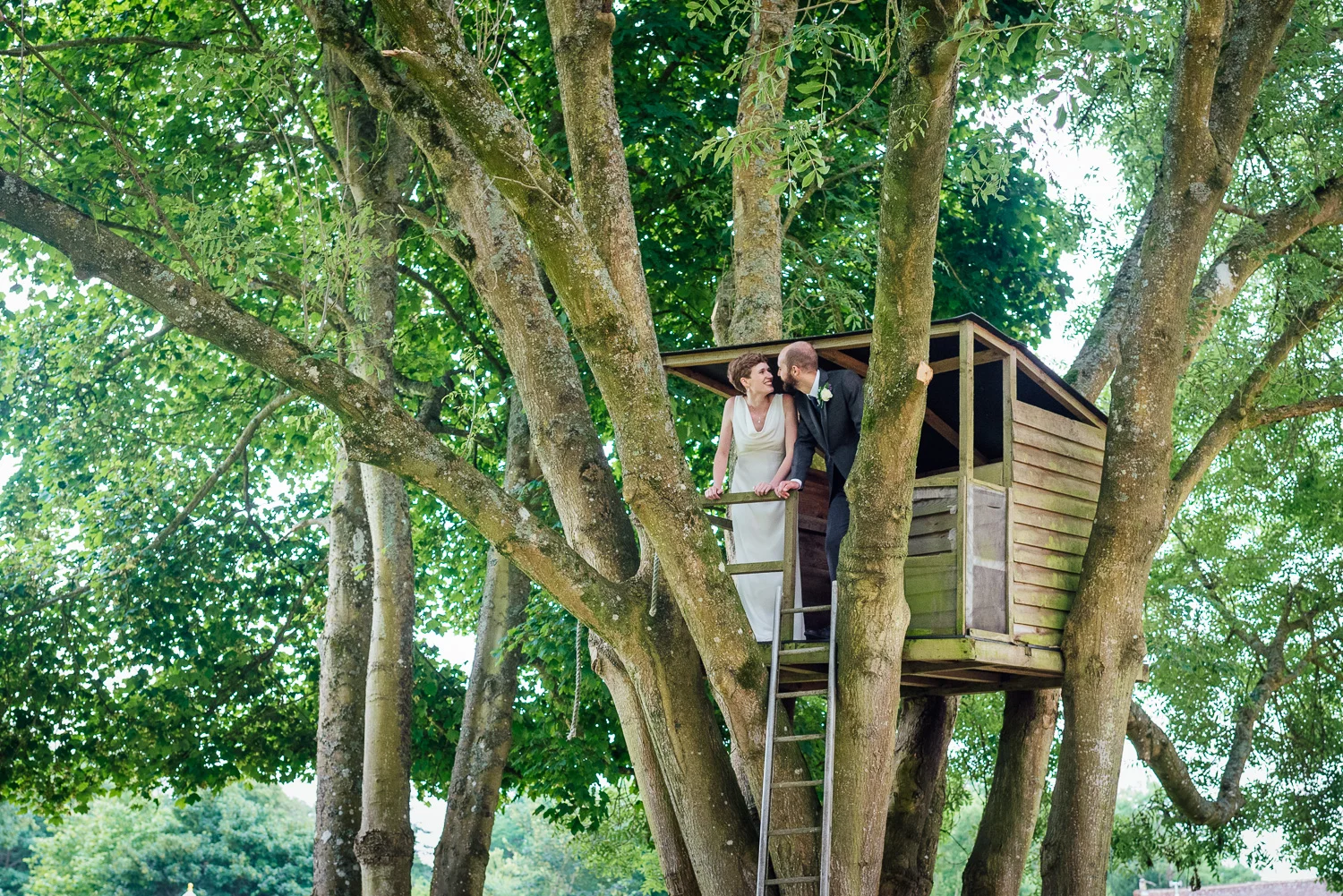 treehouse-garden-wedding-1.jpg