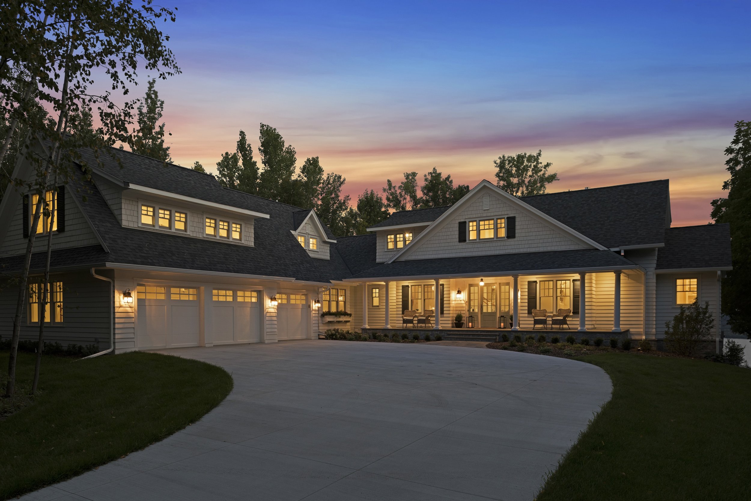 18-Birchwood ext-front-dusk-wide.jpg