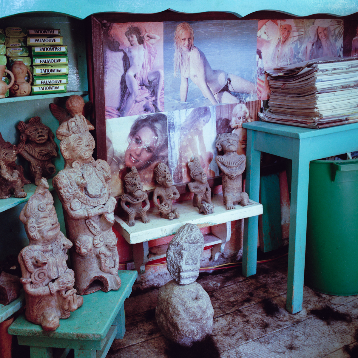 Barbershop Godesses, San Cristobal de las Casas, Chiapas, México 1986