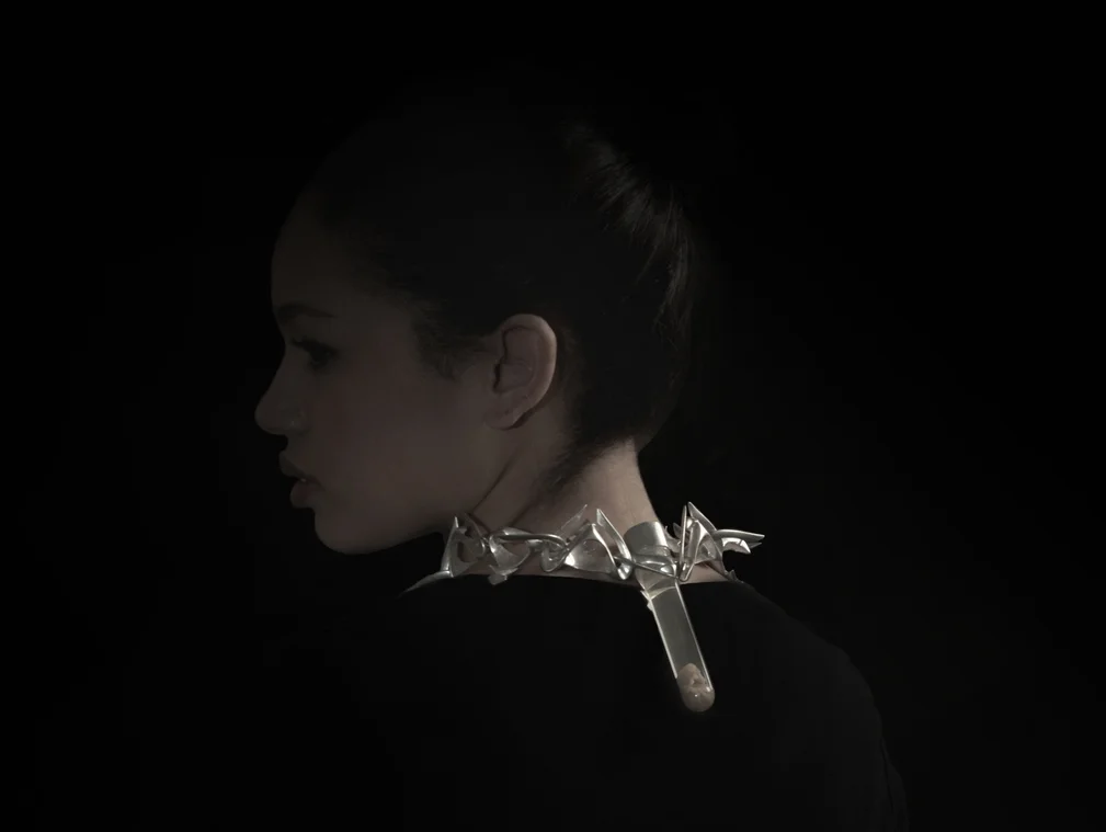 vviletto_model_shot_back.jpg