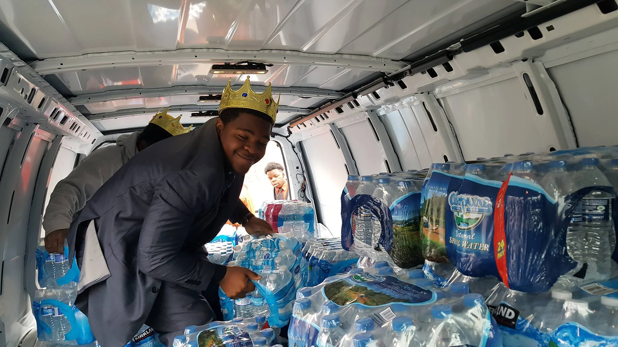 WILLIAM MALCOLM AND HIS MENTOR PROGRAM LEAD COMMUNITY INITIATIVE TO COLLECT OVER 300 CASES OF WATER FOR RESIDENTS OF FLINT MICHIGAN.