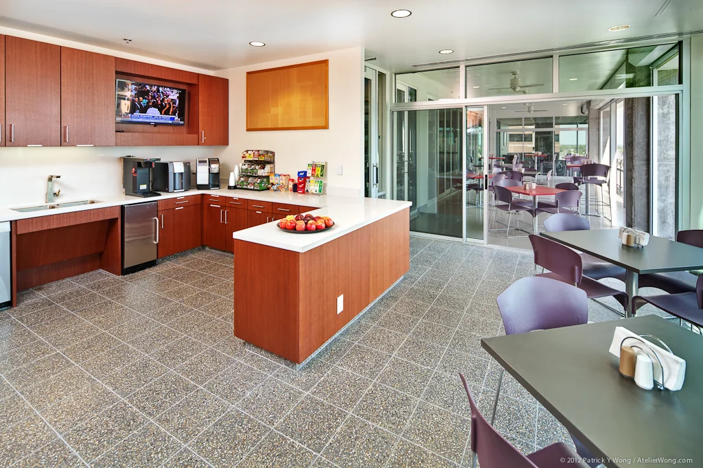 Strasburger Price LLP — sixthriver