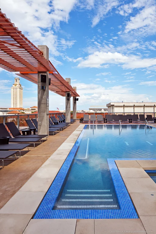 Callaway House_Pool_Sixthriver Architects.jpg