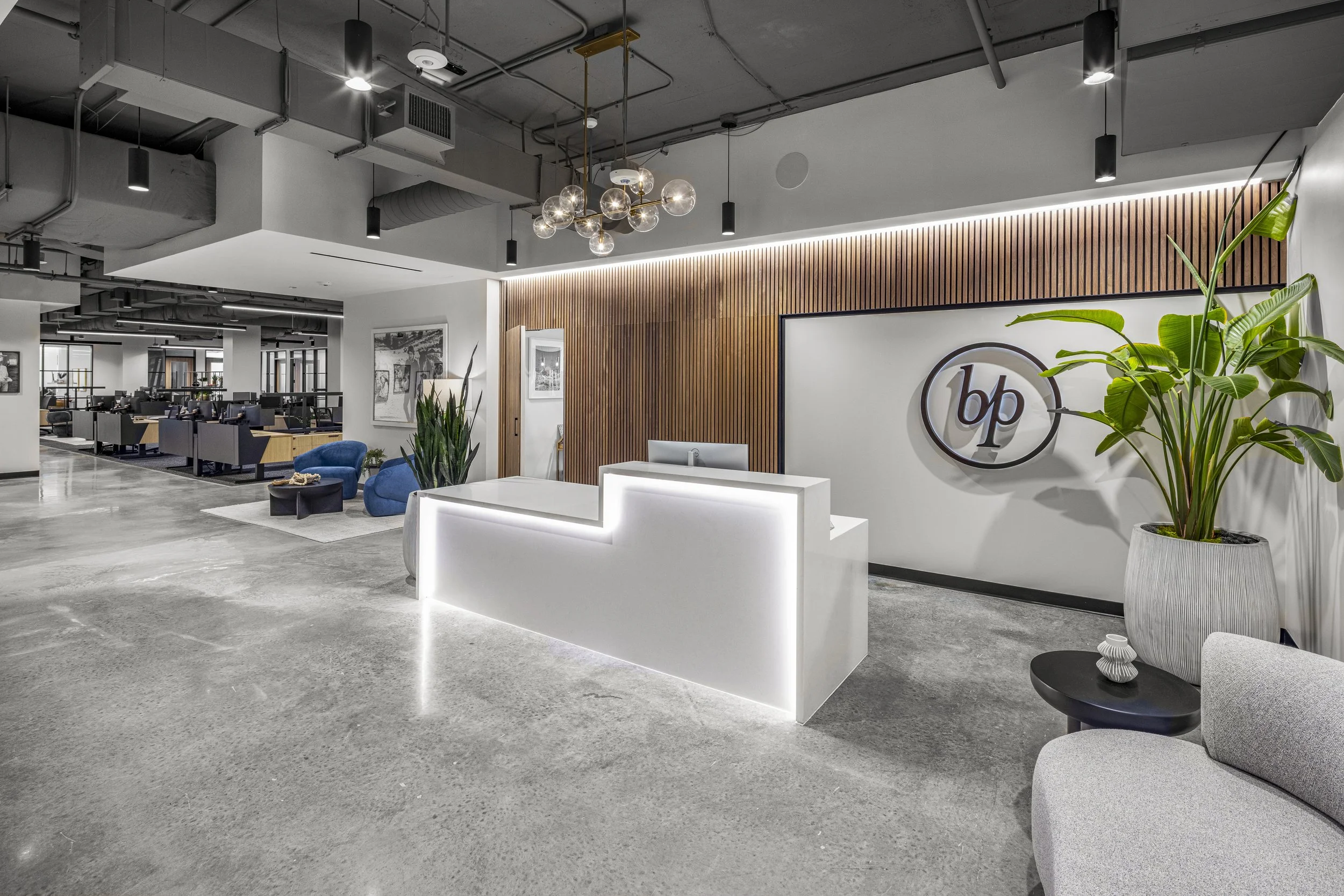 Bespoke LG-3 edit.jpg