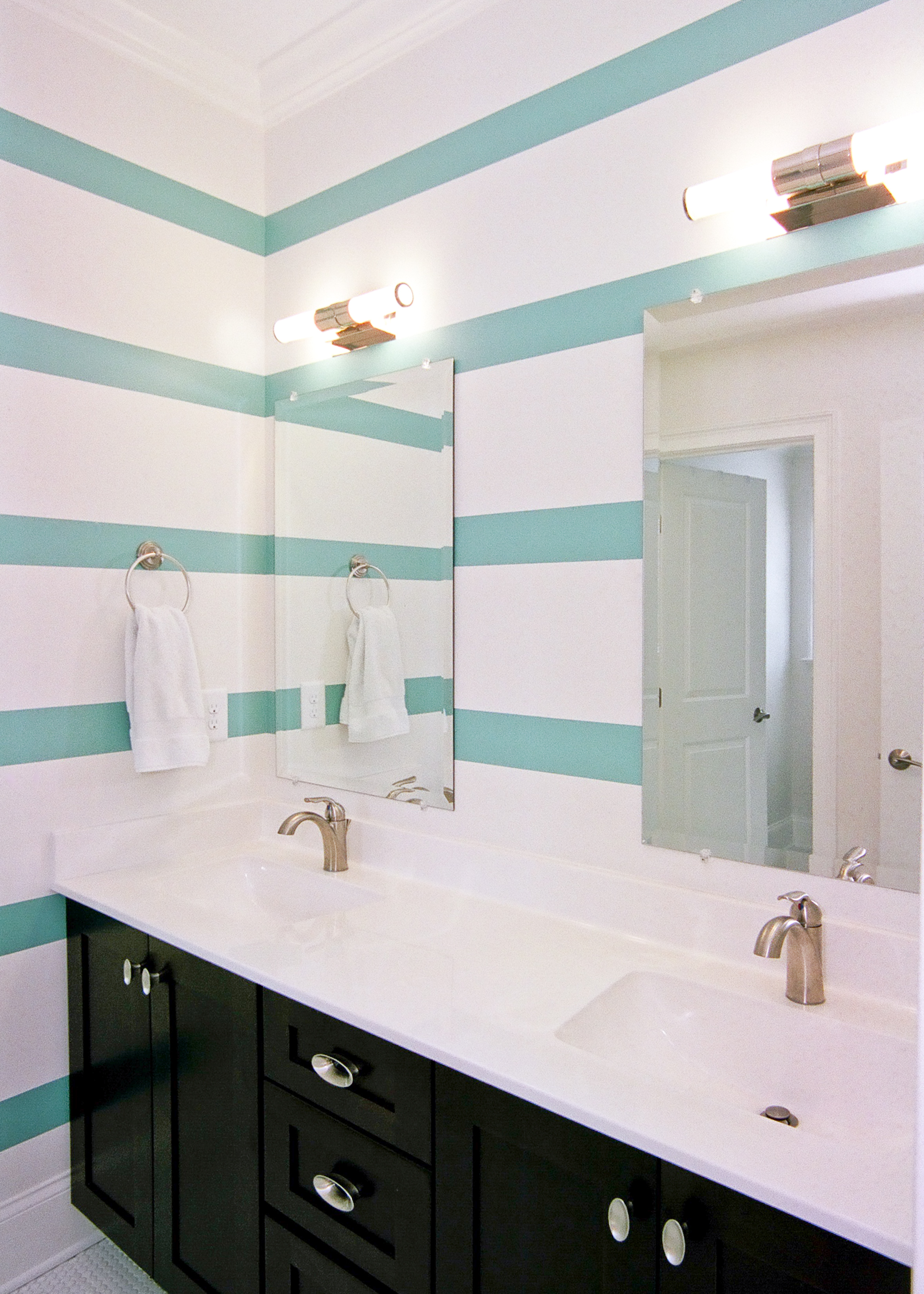 Modern Vintage Bathroom Interior Design