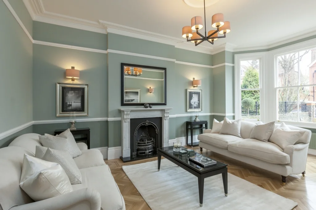 West Ealing, London W13