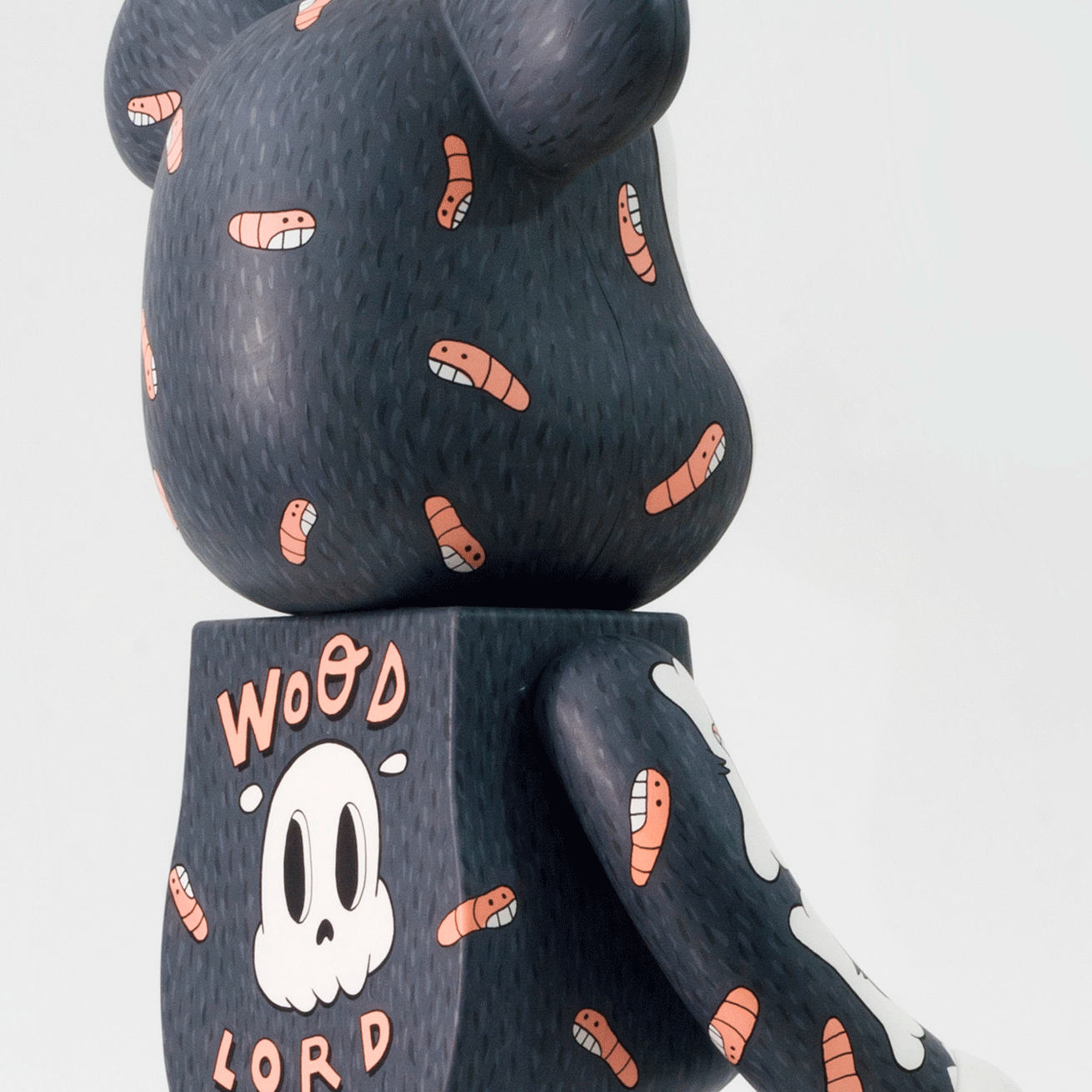 Cote_Escriva_Custom_Bearbrick-1000_021.gif