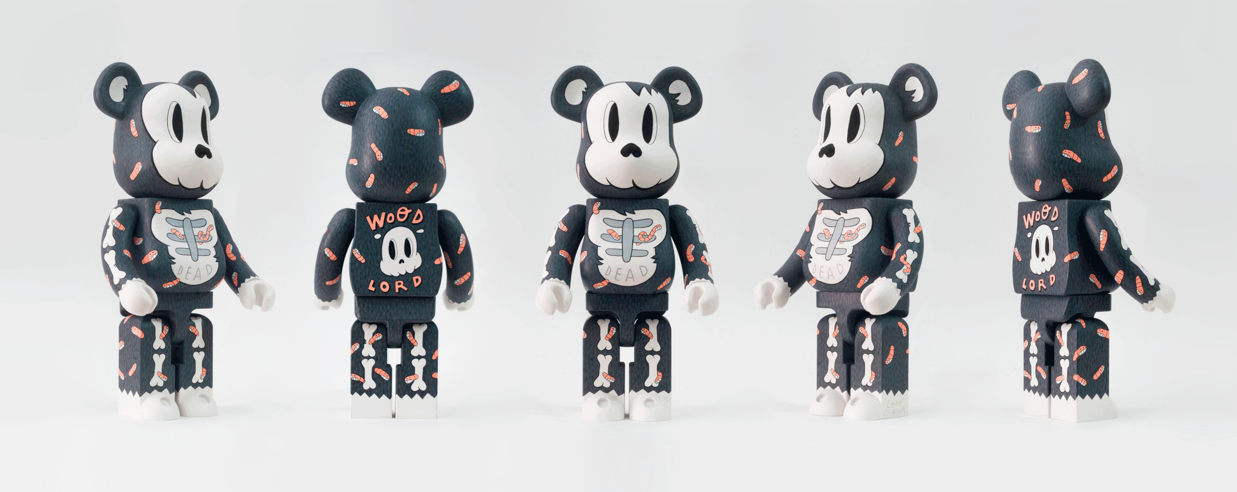 Cote_Escriva_Custom_Bearbrick-1000_013.gif