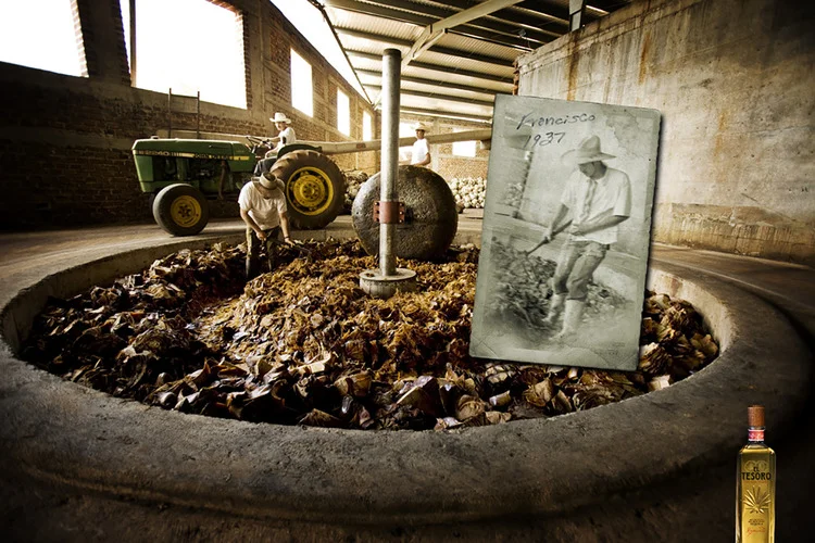 El TESORO TEQUILA-JIM BEAM BRANDS