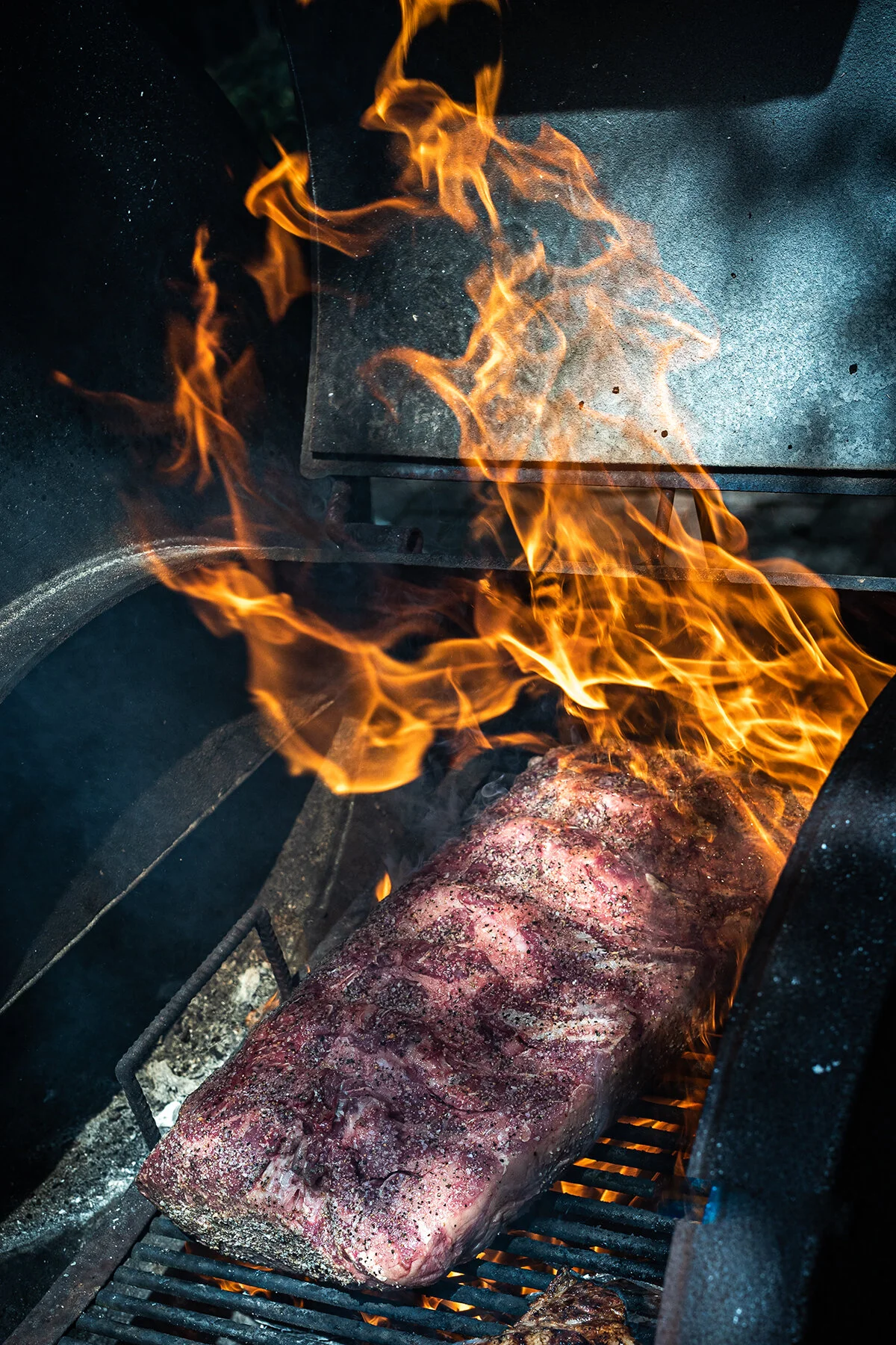 Harben_brisket flames.jpg