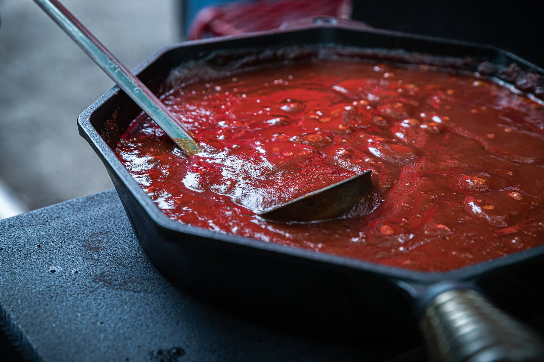 Harben_simmering sauce.jpg
