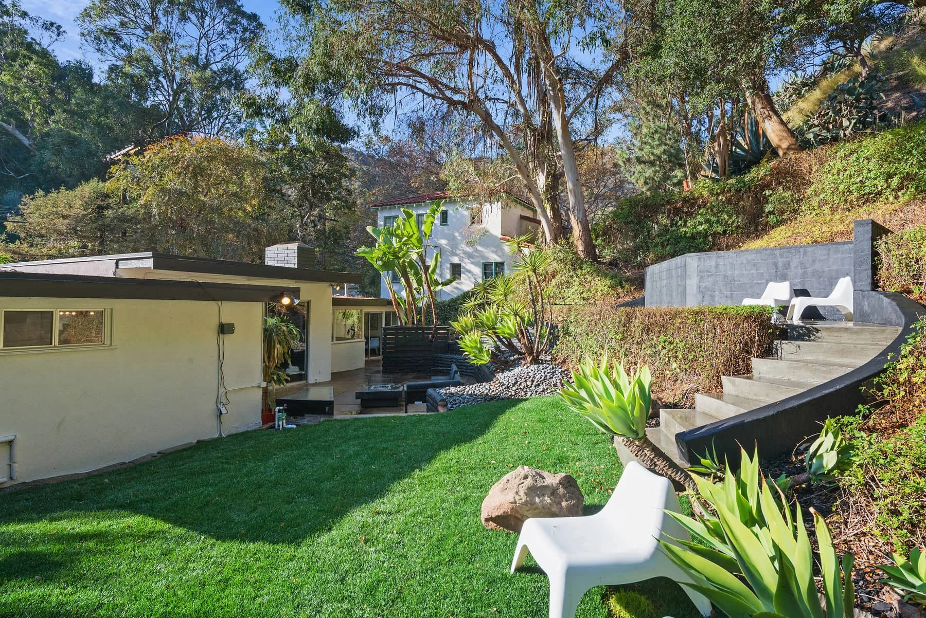 1734BenedictCanyon_049-1515694697.jpg