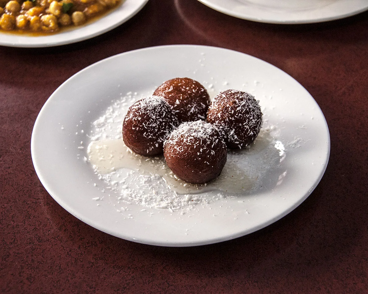 IndiaTown_GulabJamun_Native.jpg