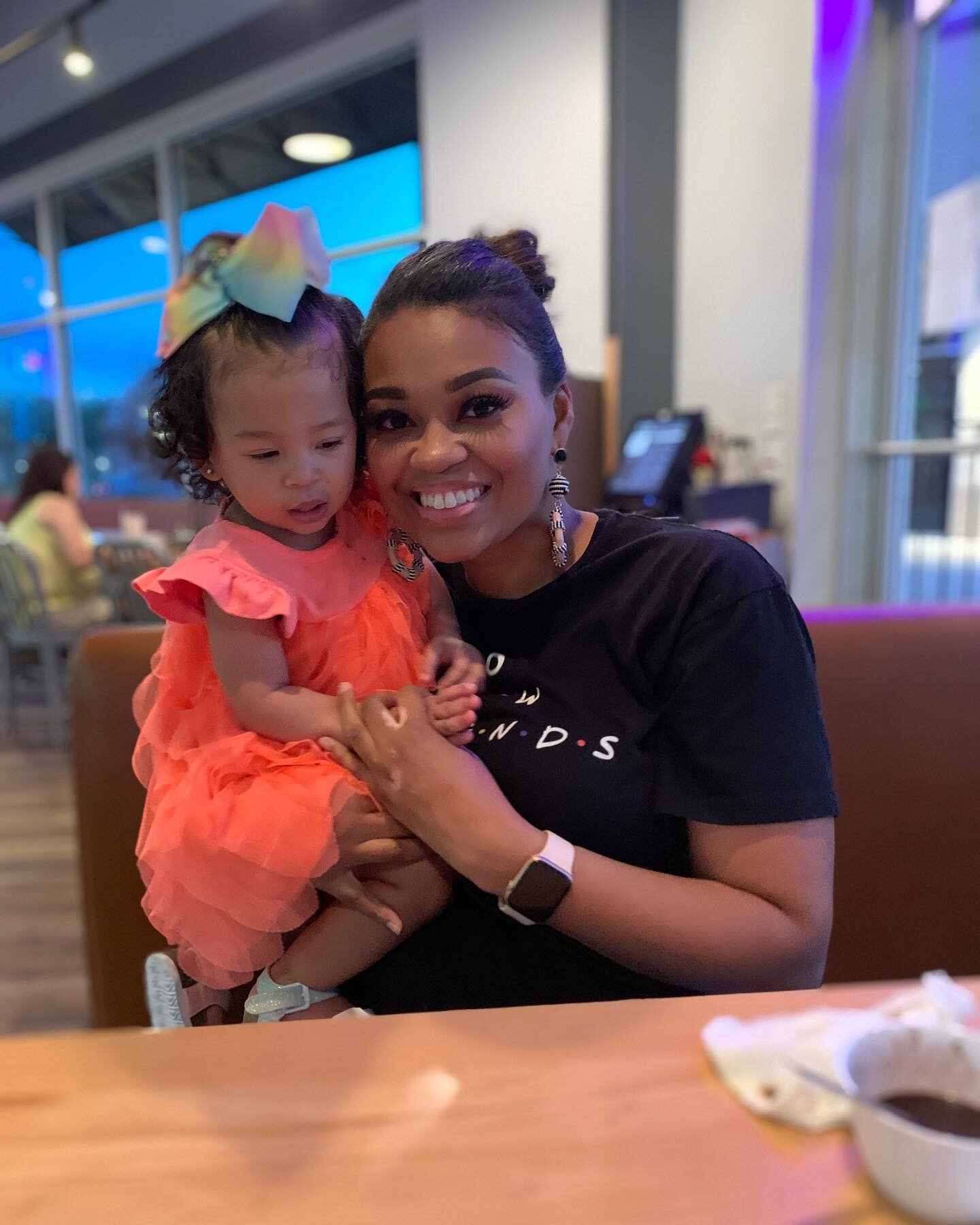 Cali is always food 🍚 focused lol 

#mommyandme #motherhood #parenting #likeforlikes #happiness #love #mother #motherhoodunplugged #mommyinfluencer #momoftwo  #girlmom #girl #blackwomanentrepreneur #blackwomen #dallastexas