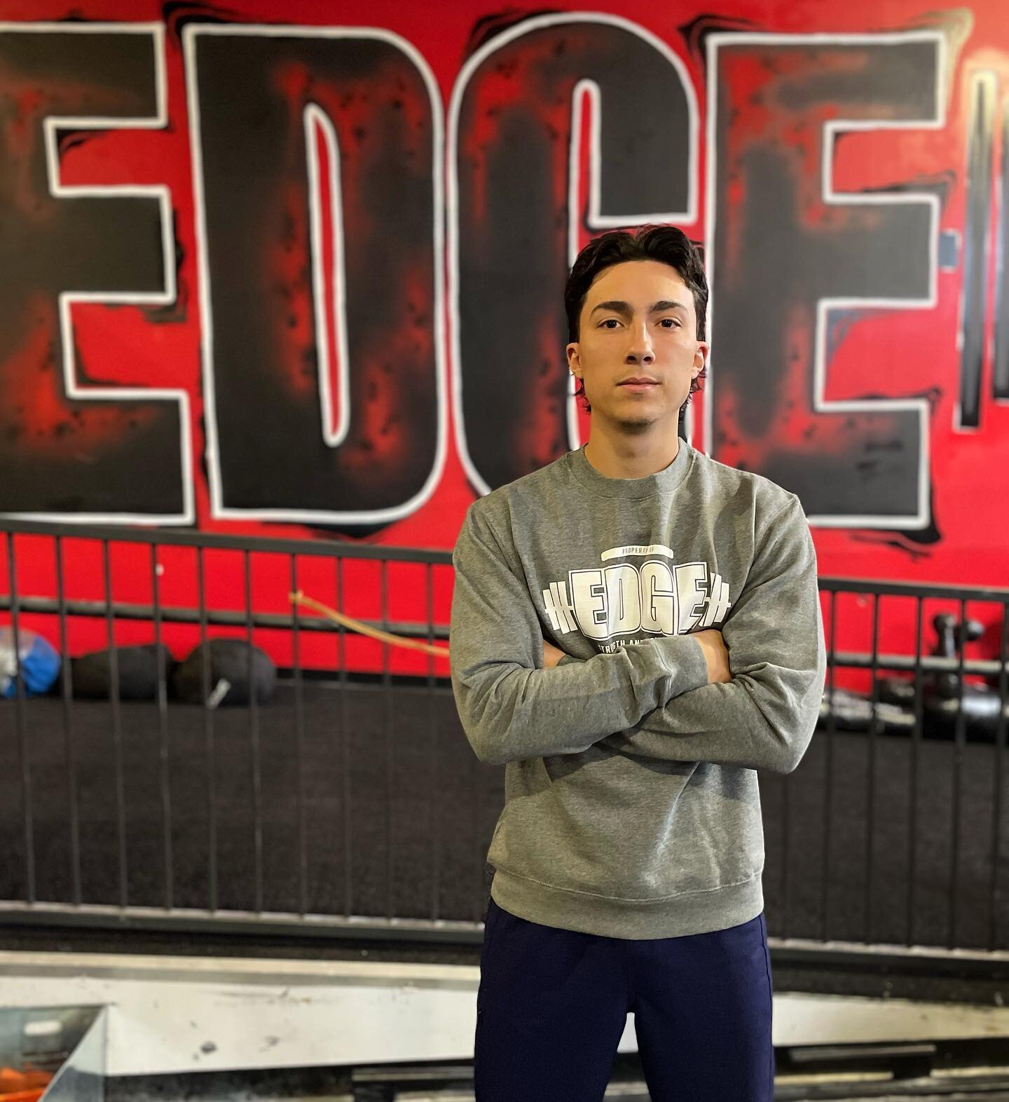 We have a new member on the Edge Squad. Everyone help us welcome Jame to the team! James will be working at the front desk while he is studying to take his CPT through NASM very soon. He is also studying for his NSCA certification. We are very excite