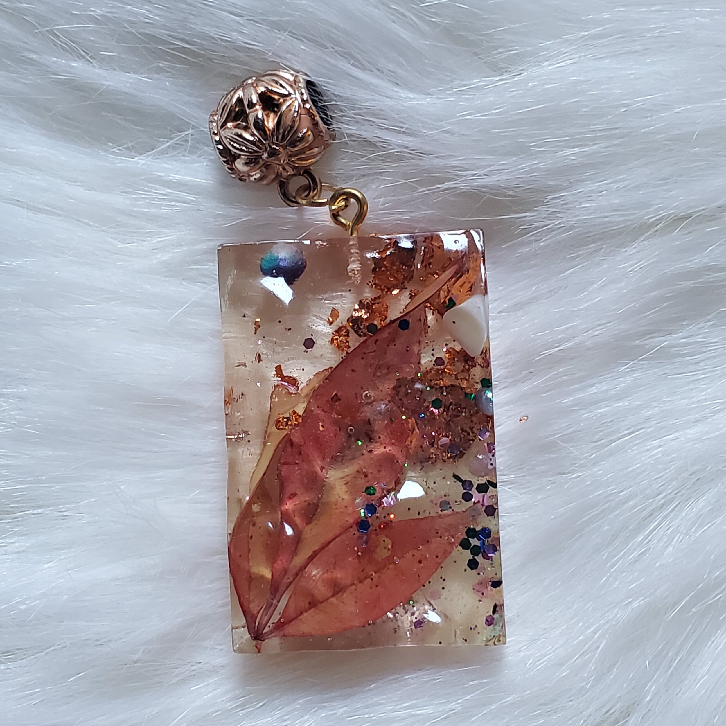 Sally Chan-BC002- Resin Pendant.jpg