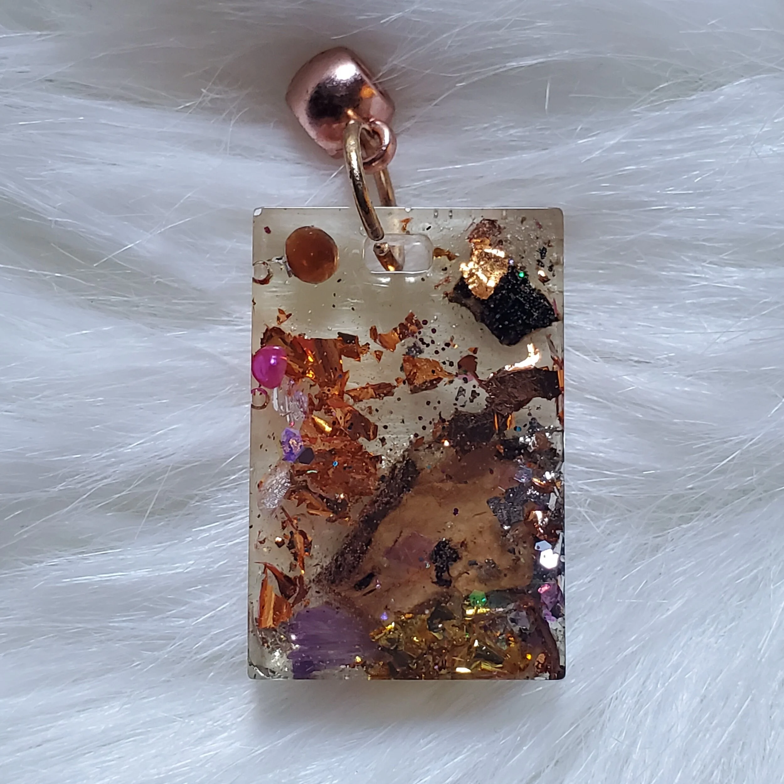 Sally Chan-BC009- Resin Pendant.jpg