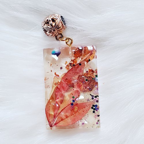 Sally+Chan-BC002-+Resin+Pendant.jpg