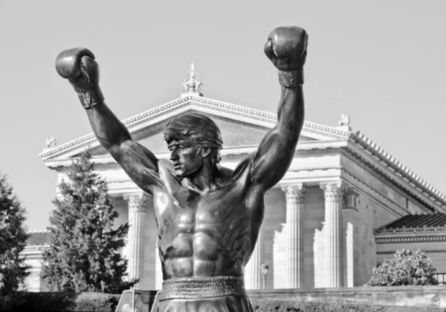 rocky-statue--philadelphia-brendan-reals.jpg