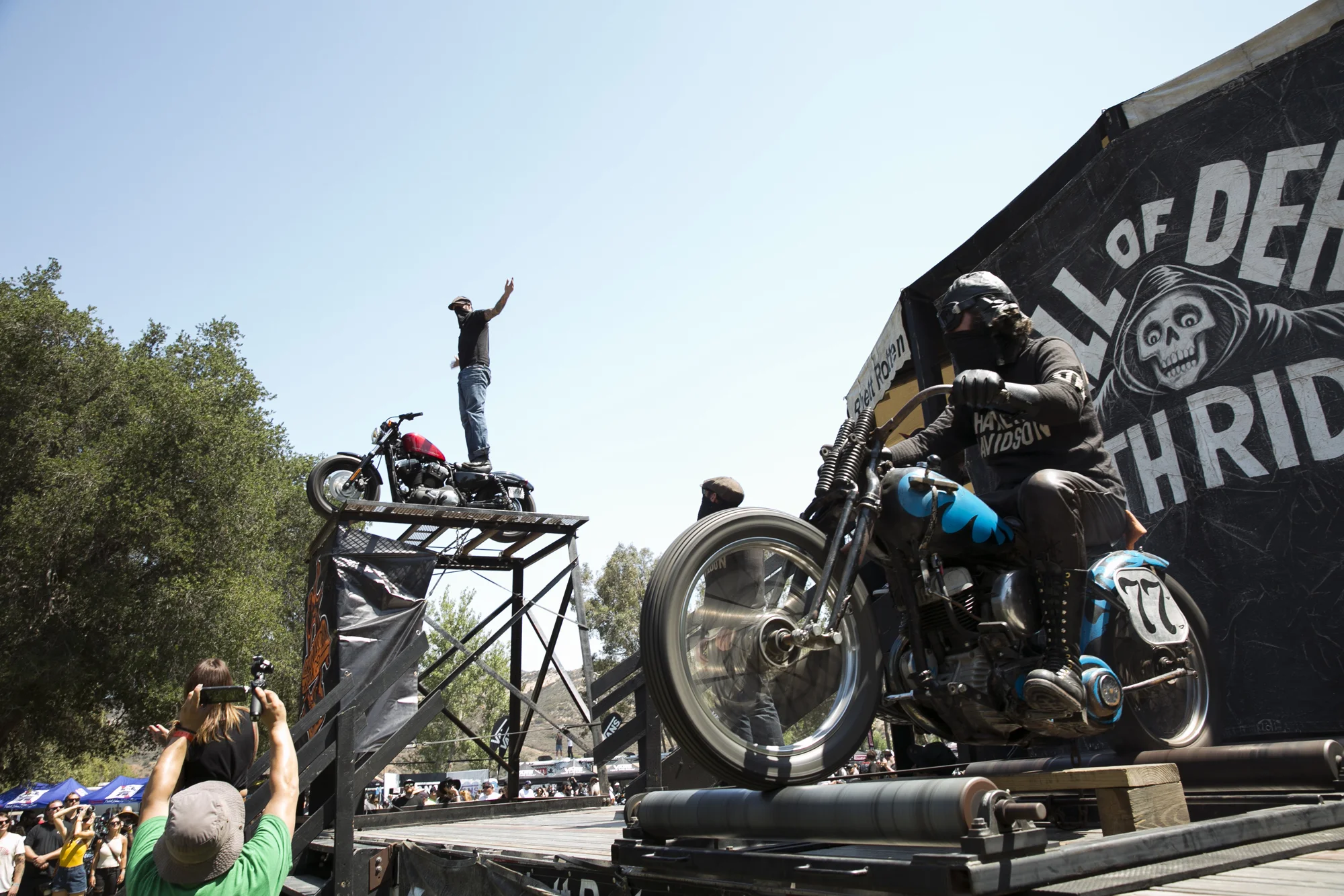 Born Free 8 Motorcycle Show-037.jpg