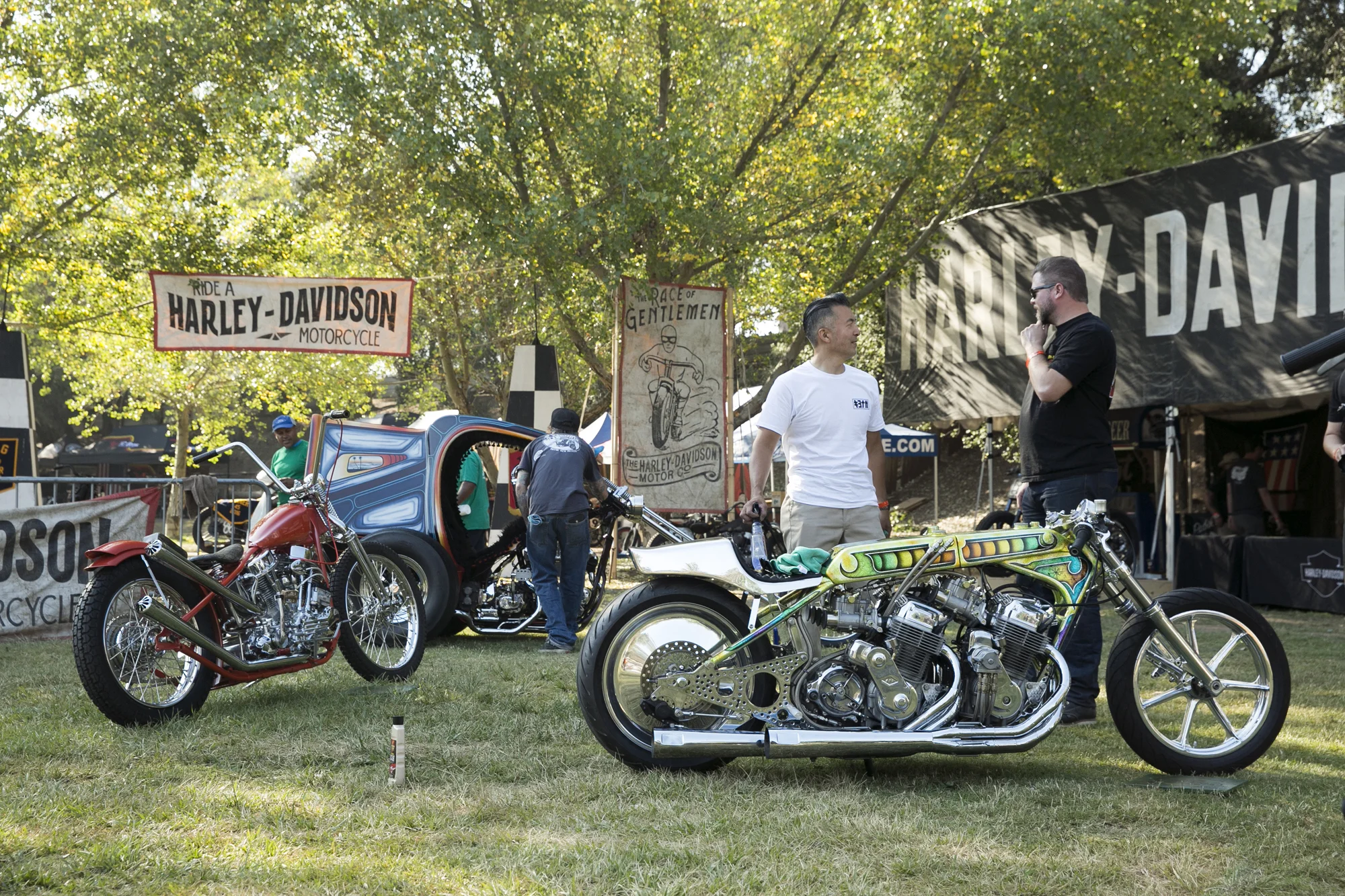 Born Free 8 Motorcycle Show-077.jpg