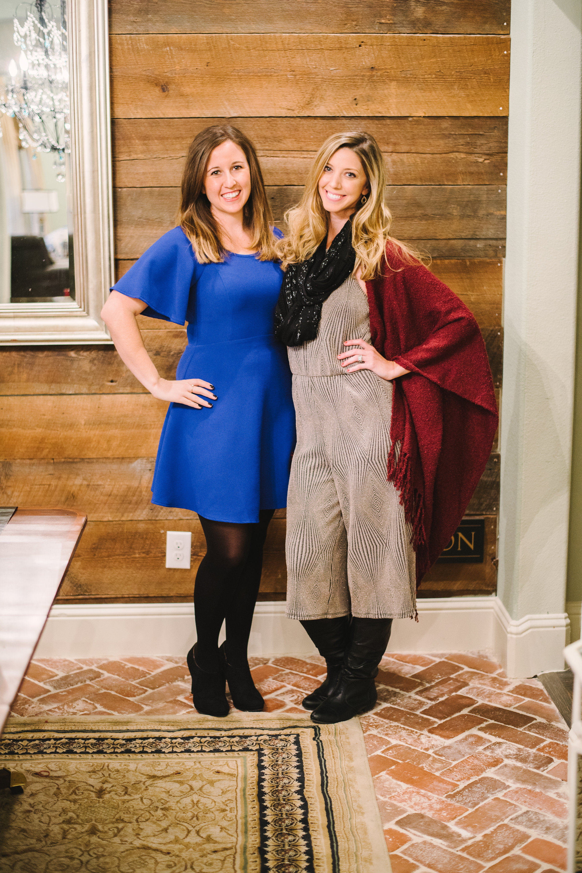 Caitlin and Noelle wearing Beehive // Taylor Alexandra Photo