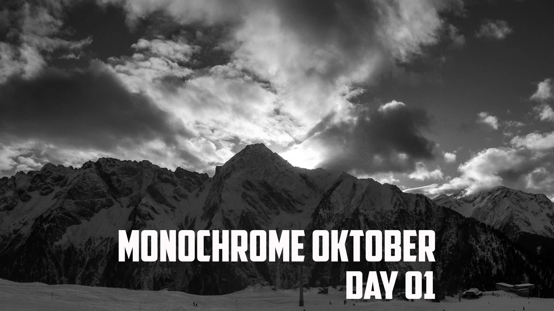 Monochrome Oktober