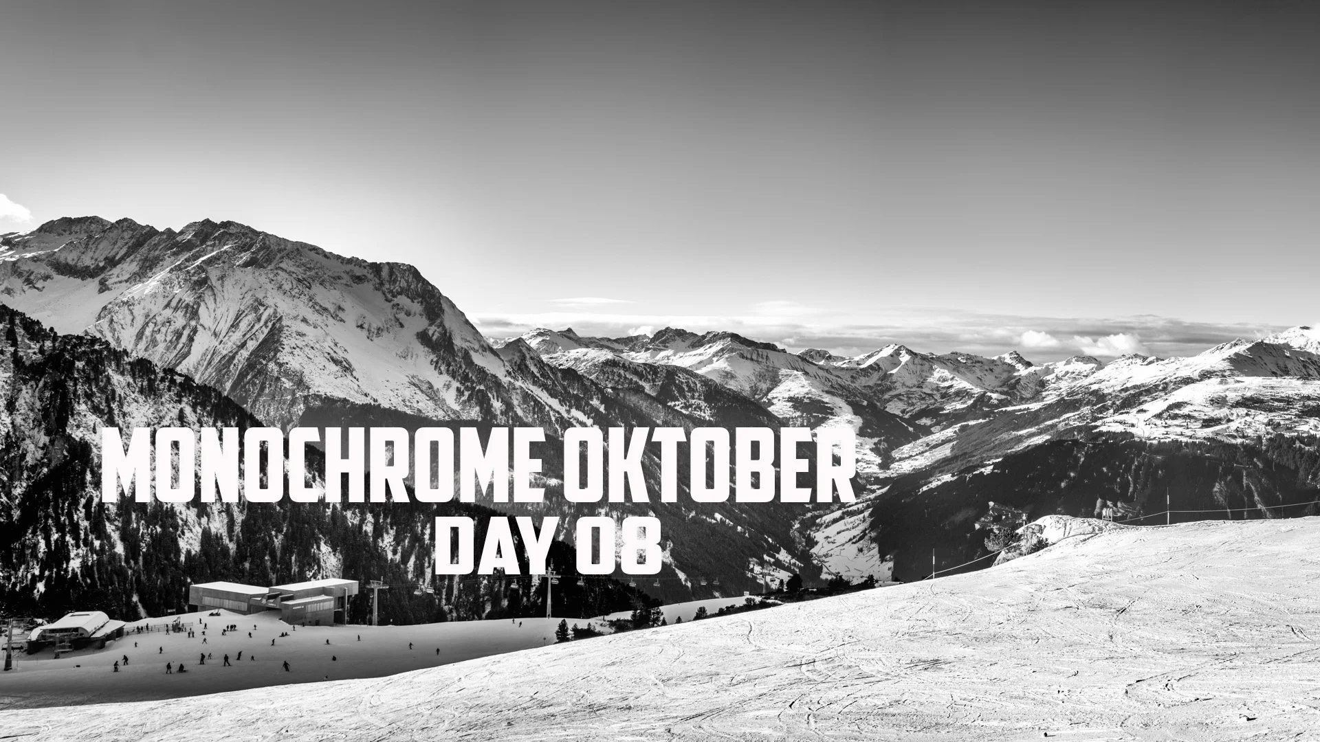 Monochrome Oktober Day 8