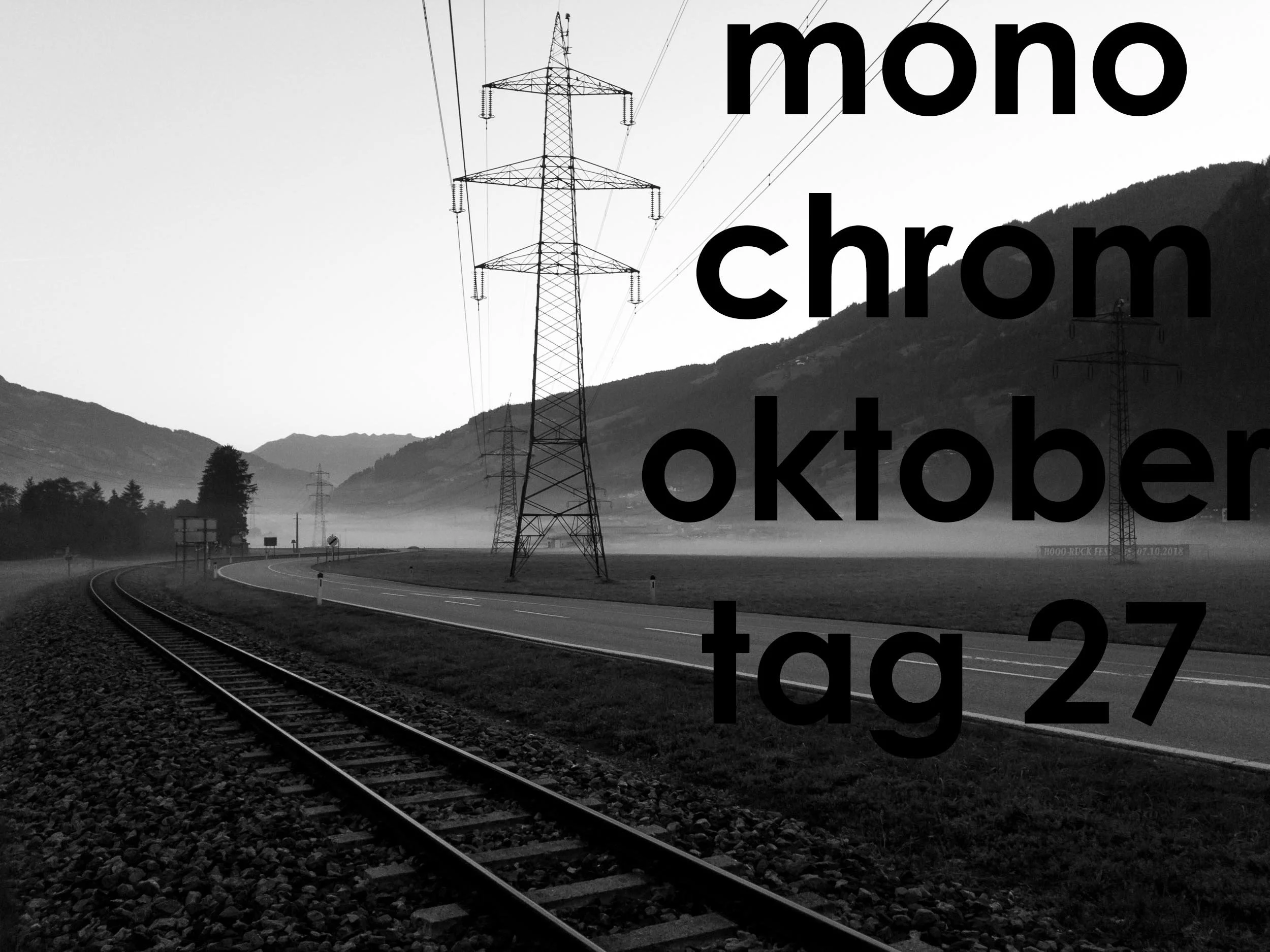 Monochrome Oktober-day 27