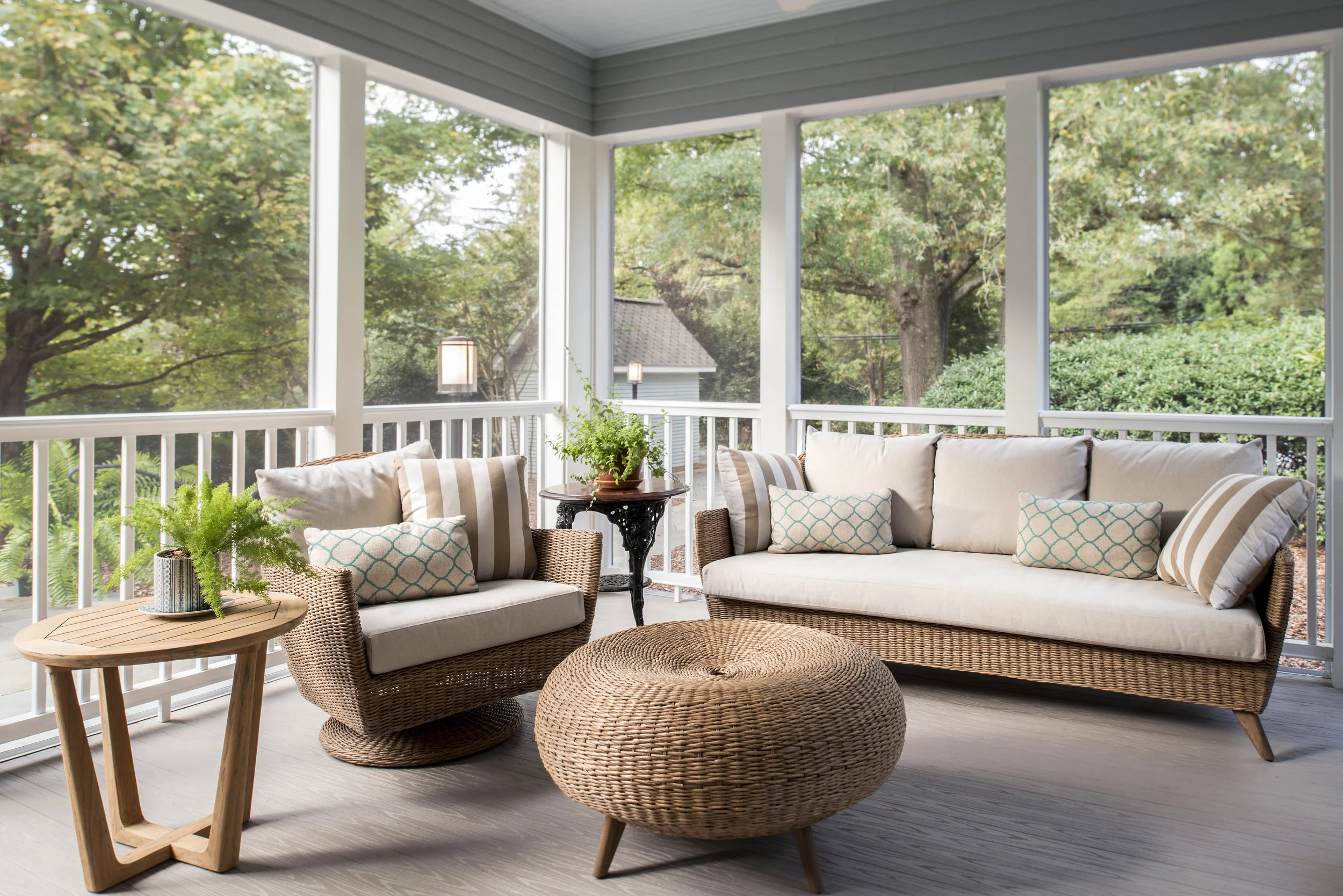 porch 1 final.jpg