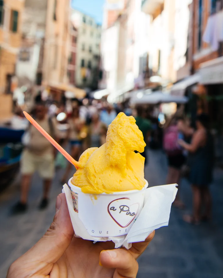 Mango Gelato in Vernazza
