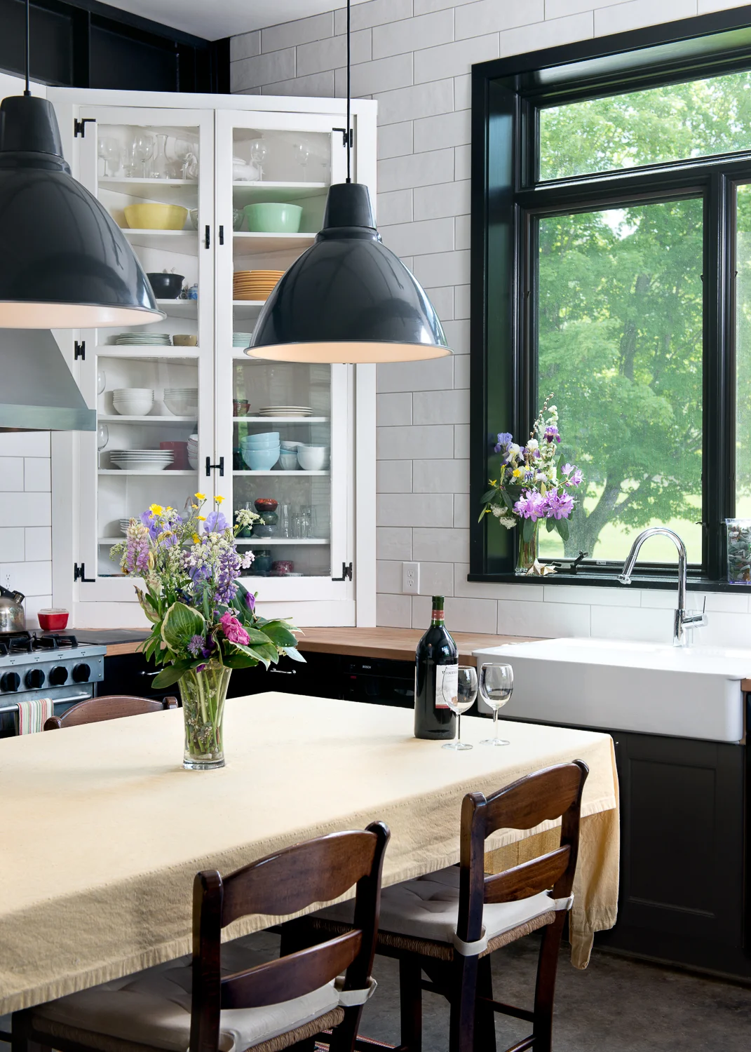 Eat-in kitchen.