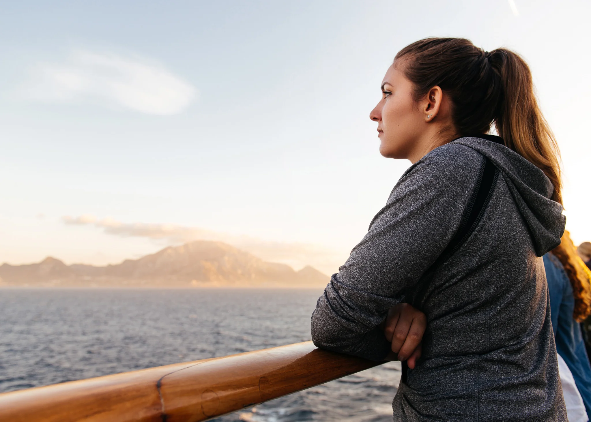 Semester at Sea student looking out over the ocean