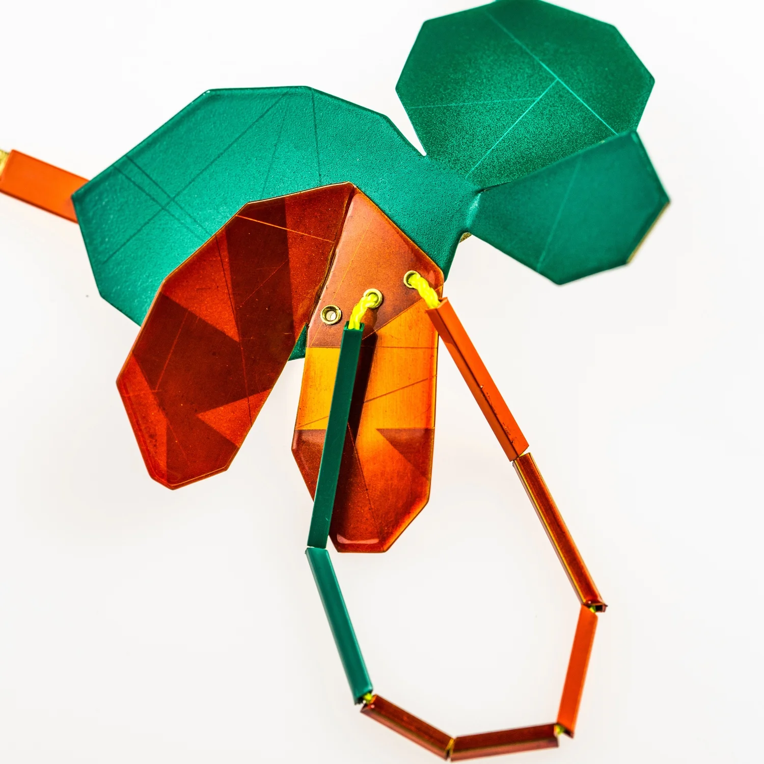 8 Gem and Loop_detail_Voegele.jpg