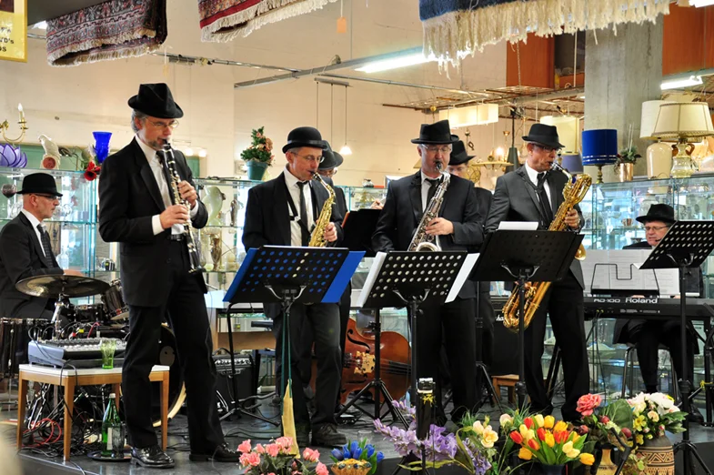 Brockenstube Emmaus, Dübendorf 2012