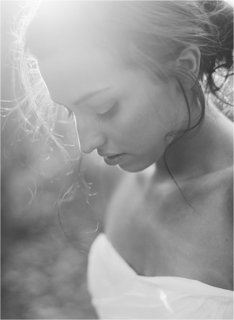 Bridal Inspiration_Virginia Mountain Fall Bride_Zachary_Taylor_Fine_Art_Film_Destination_Wedding_Photographer-11.jpg