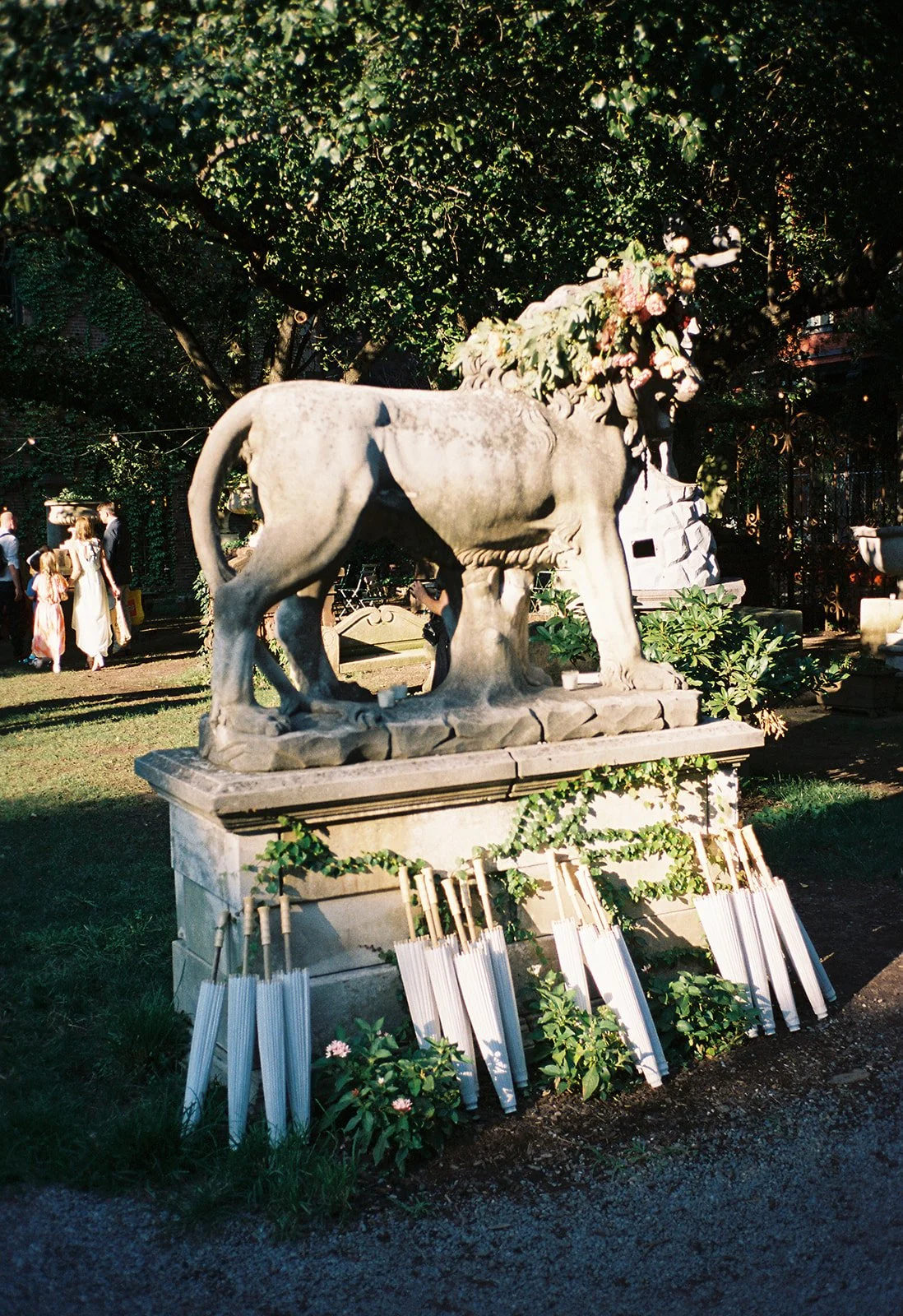 ZA_5470_Portra 400_116551-R1-034-15A.jpg