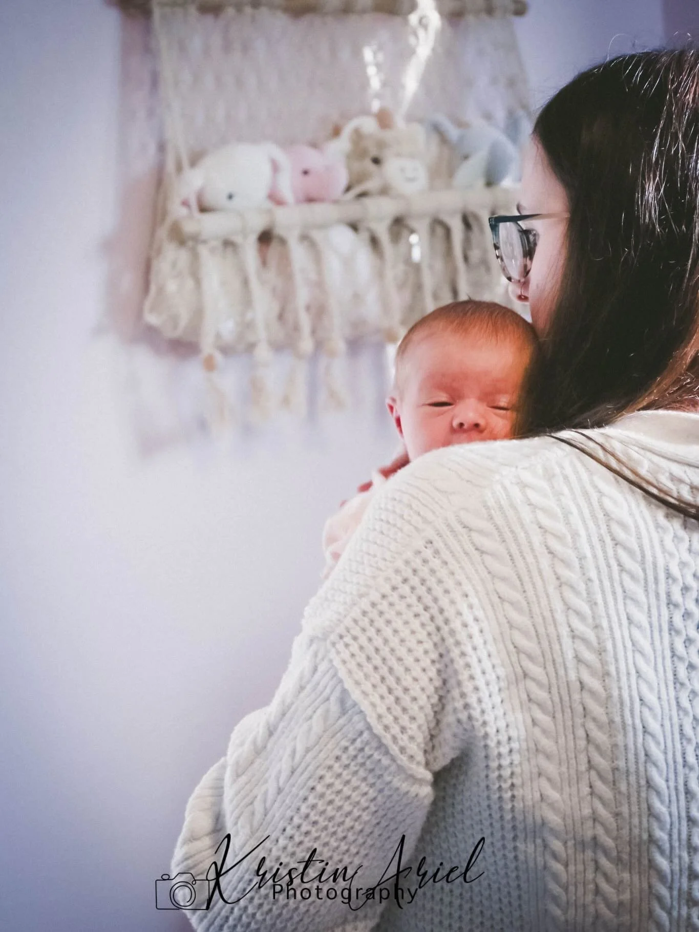 I sadly have been holding onto these for far too long! The cutest little with the sweetest parents! #family #love #parenthood #kristinarielphotography @__kaylabentley